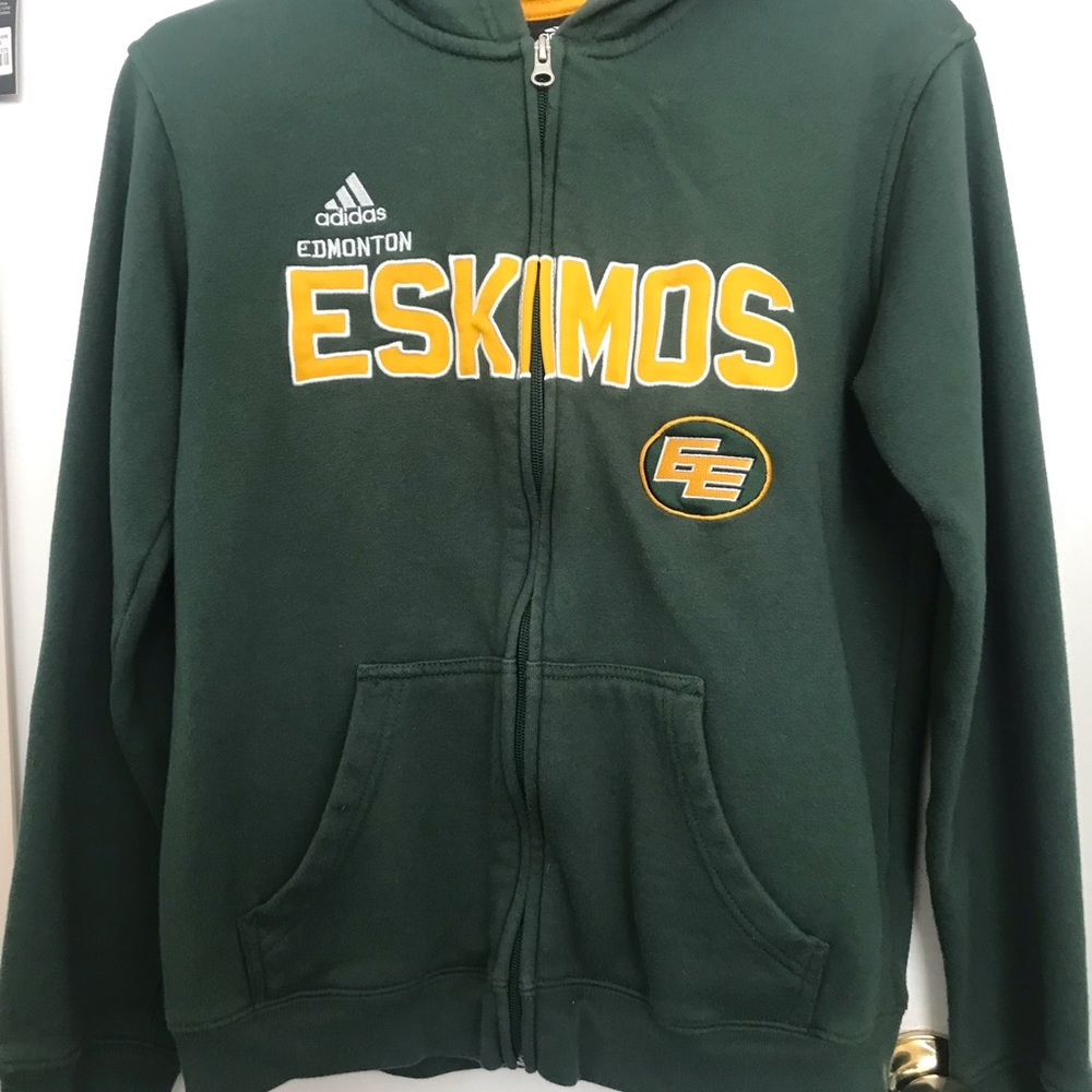 Green sweater Eskimos